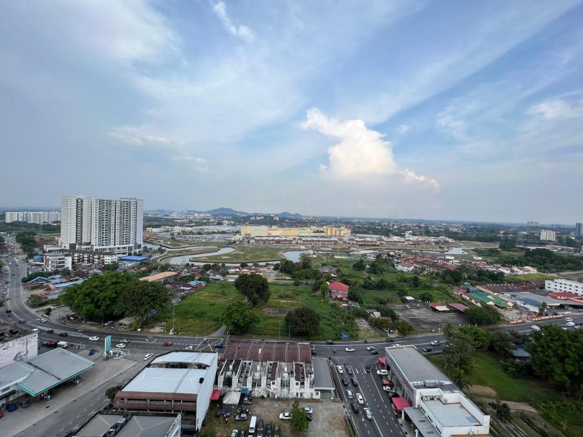 Appartamento New!! Loving Night Novo 2Br 4-9Pax I Jonker I Netflix I Family Malacca Esterno foto