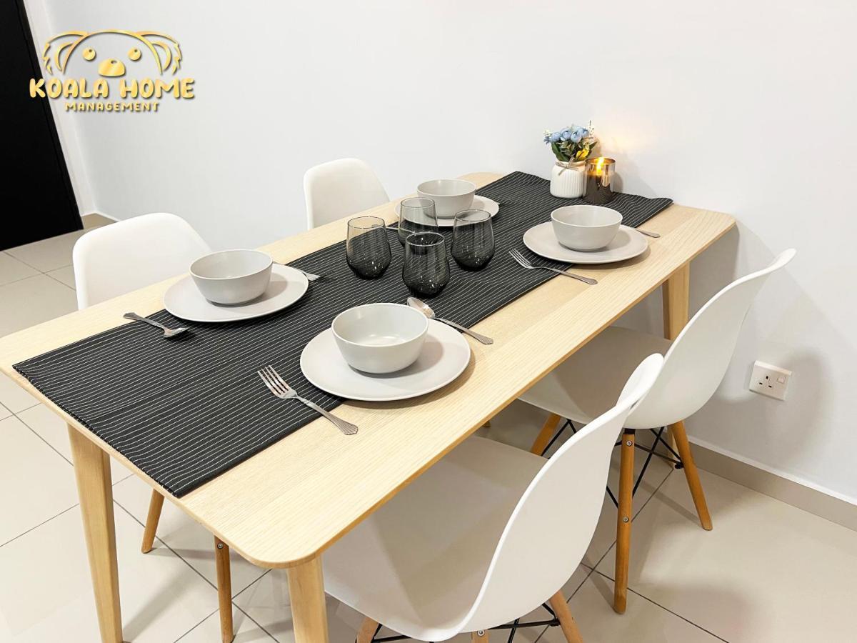 Appartamento New!! Loving Night Novo 2Br 4-9Pax I Jonker I Netflix I Family Malacca Esterno foto